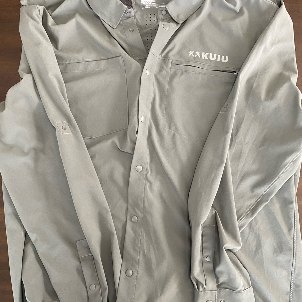 KUIU Men's Light Gray Shirt Jacket